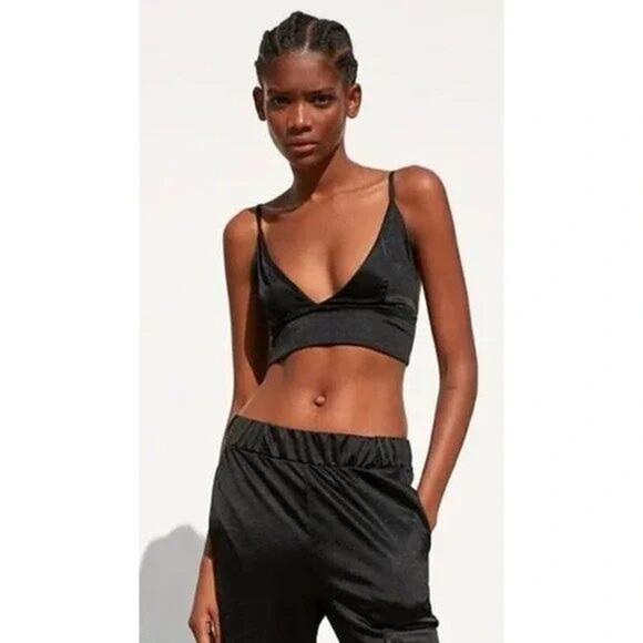 Zara Satin Effect V-Neck Adjustable Strap Triangle Crop Top Black Small - Picture 9 of 11